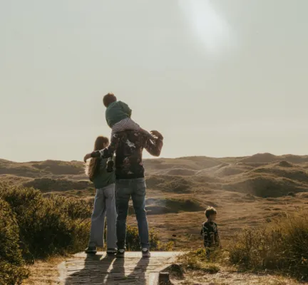 Duinen uitzicht gezin