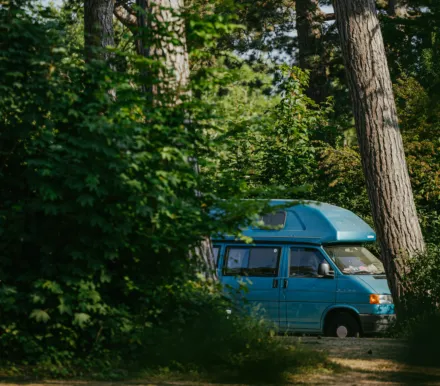 Camperplaatsen kampeerbusje